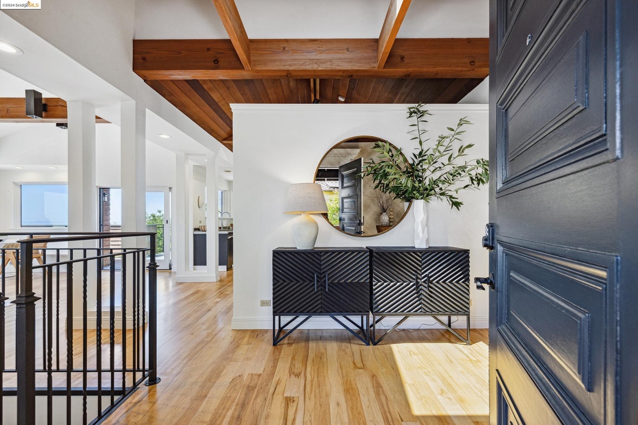 6262 Virgo Road Oakland: What You Need to Know Before Buying or Visiting This Address!