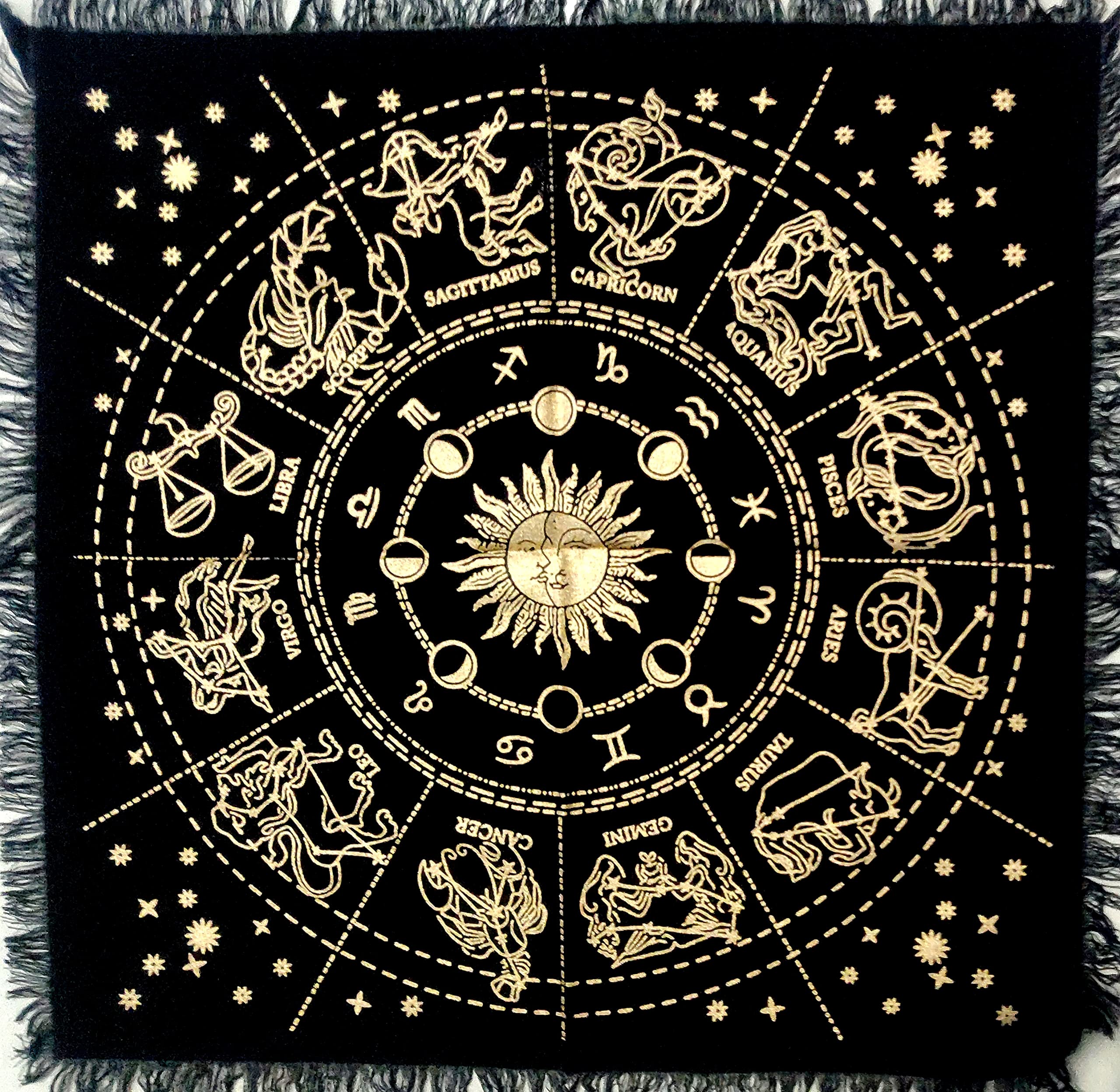 divination cloth