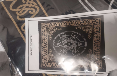 divination cloth