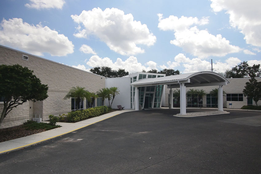 Florida Cancer Specialists Sun City: Top Oncologists Near You!