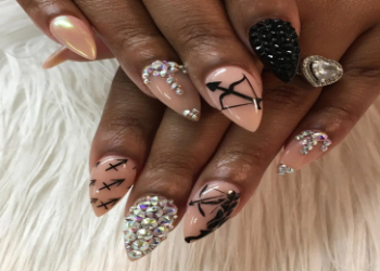 Get Sagittarius Nails Designs: Simple Tutorials & Trendy Looks to Try!