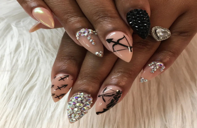 Get Sagittarius Nails Designs: Simple Tutorials & Trendy Looks to Try!