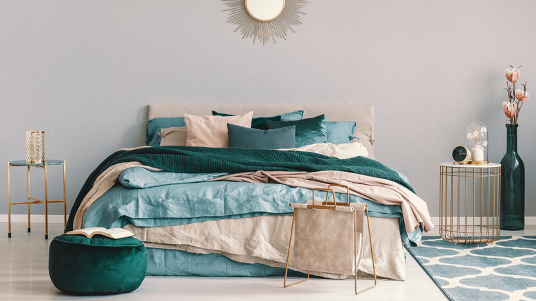 aquarius bed